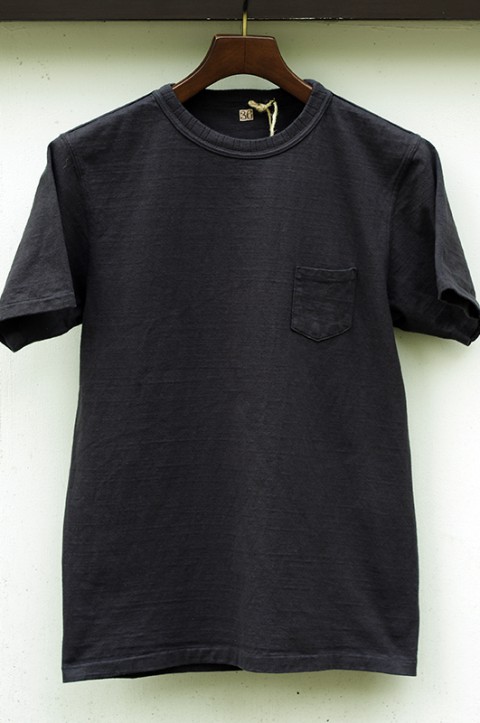 Pocket Tee "good luck"