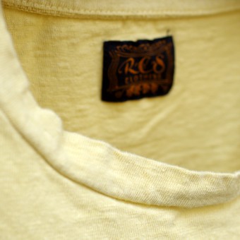 EMBROIDERED POCKET T-SHIRTS