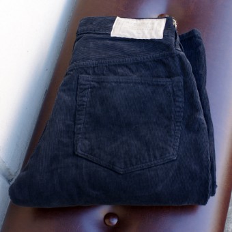 CORD TAPERD JEANS