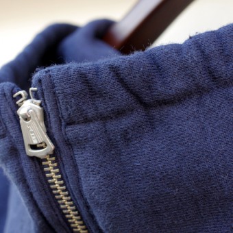 ATHLETIC HOODED SWEAT SHIRTS