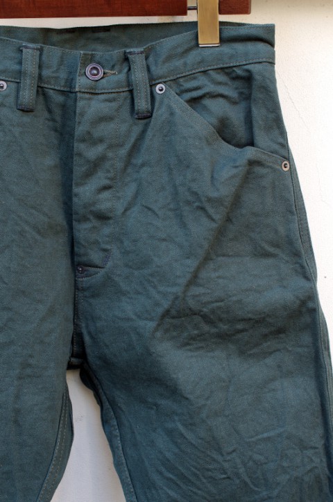 BACK PATCH PANTS [COLOR DENIM]