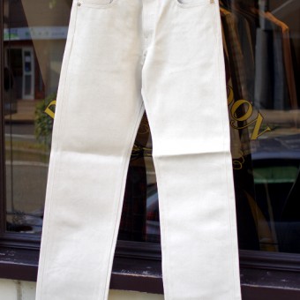 REGULAR STRAIGHT DENIM PANTS