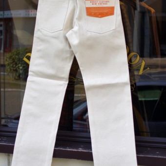 REGULAR STRAIGHT DENIM PANTS