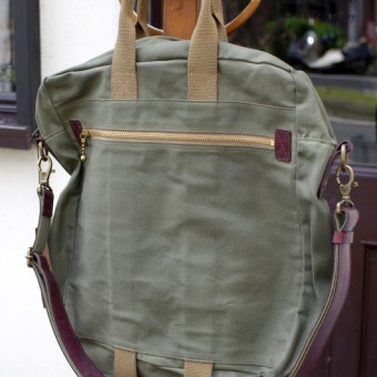 AD-BG-01 OILED HELMET BAG