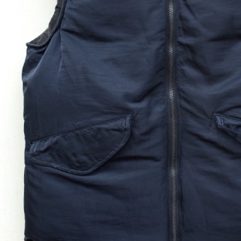 HARD SHRINK NYLON FLING VEST