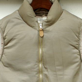 HARD SHRINK NYLON FLING VEST