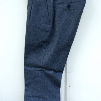 WOOL FLANNEL PLEATED TROUSER