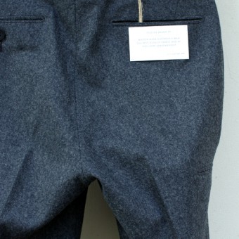 WOOL FLANNEL PLEATED TROUSER