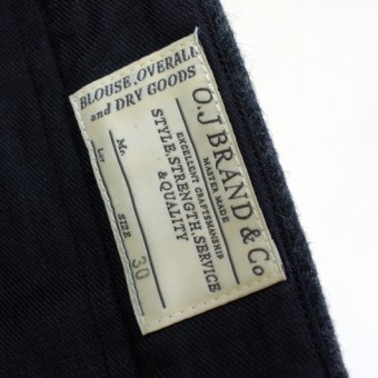 WOOL FLANNEL PLEATED TROUSER