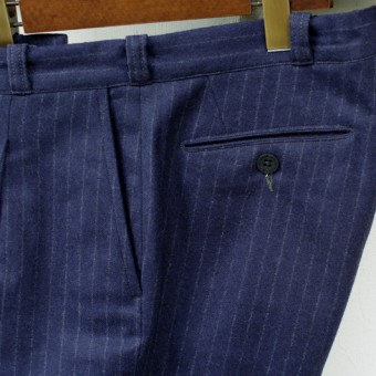 WOOL FLANNEL PLEATED TROUSER