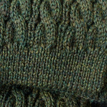 CABLE KNIT MUFFLER