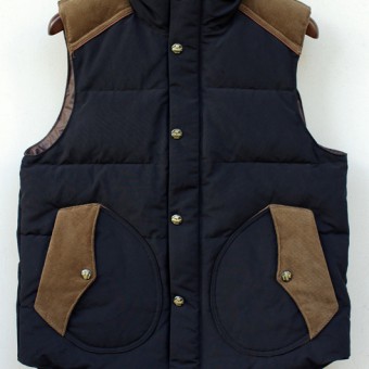 STAND COLLAR DOWN VEST