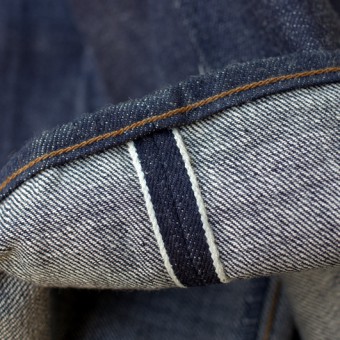 BUCKLE BUCK STRAIGHT JEANS 