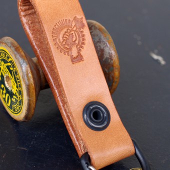 LEATHER KEY LOOP