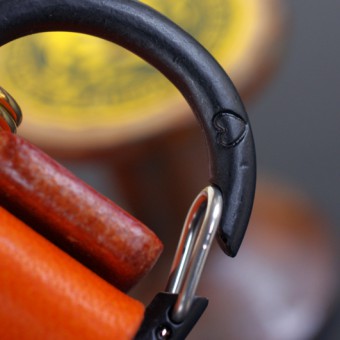 LEATHER KEY LOOP