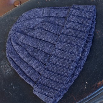 SPEC DYE KNIT CAP