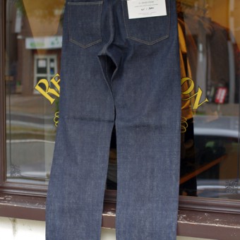 FIVE POCKET TAPERED JEANS 