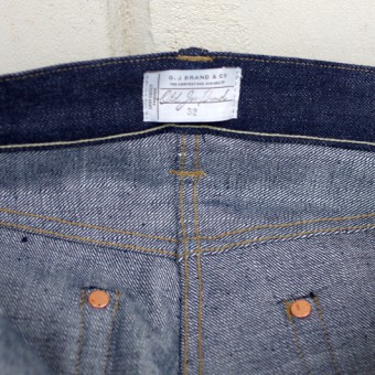 FIVE POCKET TAPERED JEANS 