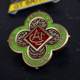 PIN BADGE