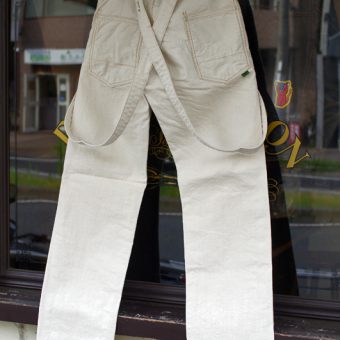 BELTLESS PANTS [ECRU DENIM]