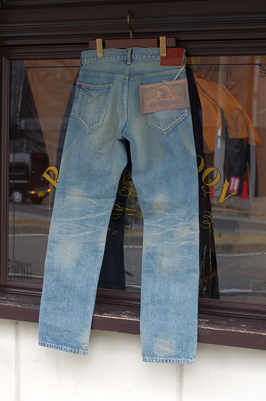 LOST CONTROL - STD STRAIGHT JEANS -VINTAGE WASH- | Red Cat Saloon