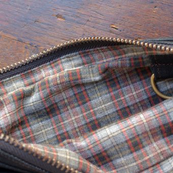 UTILITY ZIP BAG [PLAIN POCKET]