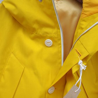 FOOTED COAT [WATER-REPELLENT]