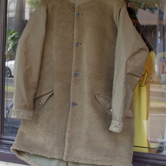 STAND COLLAR BOA COAT