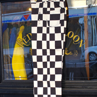 IRREGULAR CHECKERED FLAG WIDE TROUSERS