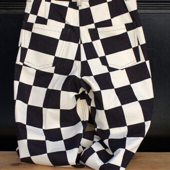 IRREGULAR CHECKERED FLAG WIDE TROUSERS